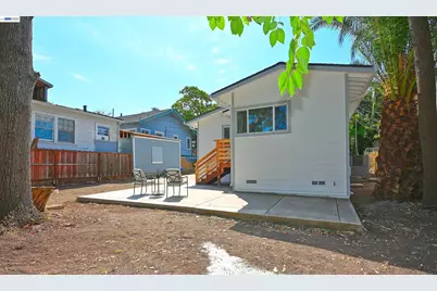 1215 Warren St, Martinez, CA 94553 - Photo 22