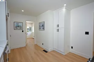 1215 Warren St, Martinez, CA 94553 - Photo 10
