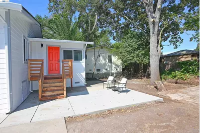 1215 Warren St, Martinez, CA 94553 - Photo 20