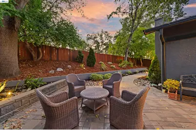 5805 San Carlos Way, Pleasanton, CA 94566 - Photo 32