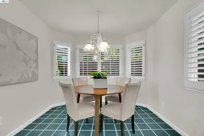 5805 San Carlos Way, Pleasanton, CA 94566 - Photo 14