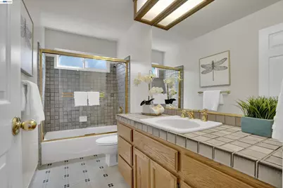 5805 San Carlos Way, Pleasanton, CA 94566 - Photo 18