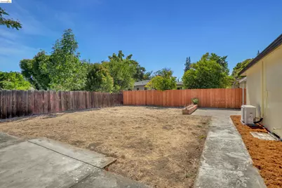 102 Dalma Drive, Mountain View, CA 94041 - Photo 44