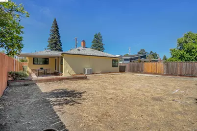 102 Dalma Drive, Mountain View, CA 94041 - Photo 46