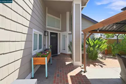 300 Helena Ct, Oakley, CA 94561 - Photo 6