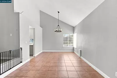 300 Helena Ct, Oakley, CA 94561 - Photo 8