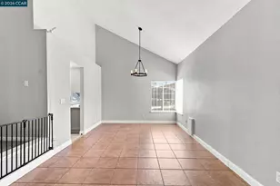 300 Helena Ct, Oakley, CA 94561 - Photo 8