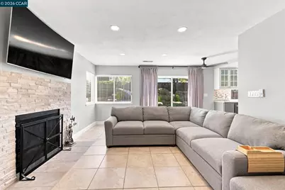 300 Helena Ct, Oakley, CA 94561 - Photo 16