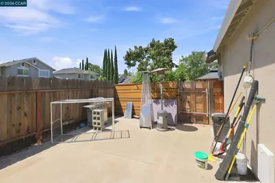 300 Helena Ct, Oakley, CA 94561 - Photo 36