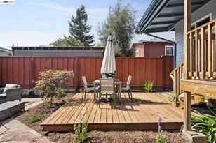 10907 Julius St, Oakland, CA 94605 - Photo 38