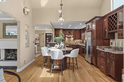 11055 La Paloma Drive, Cupertino, CA 95014 - Photo 12