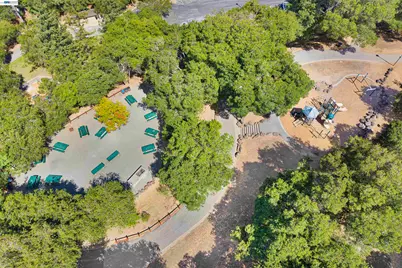 11055 La Paloma Drive, Cupertino, CA 95014 - Photo 54