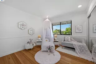 11055 La Paloma Dr, Cupertino, CA 95014 - Photo 24