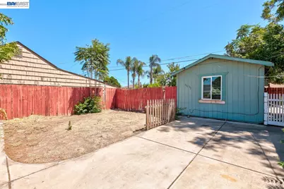 322 Poplar Ave, Manteca, CA 95336 - Photo 46