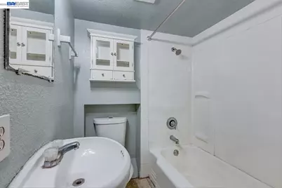 322 Poplar Ave, Manteca, CA 95336 - Photo 44