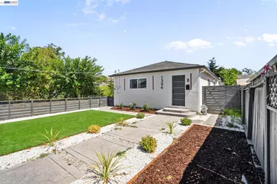 1364 San Antonio St, San Jose, CA 95116 - Photo 2