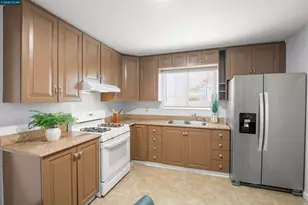 339 S 29th St, Richmond, CA 94804 - Photo 8