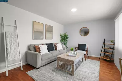 339 S 29th St, Richmond, CA 94804 - Photo 2