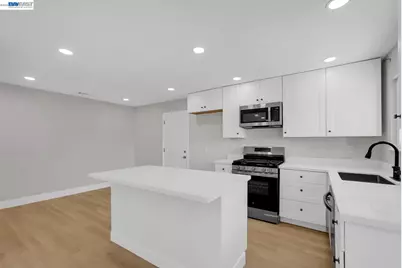 587 Somoa Lane, Lathrop, CA 95330 - Photo 10