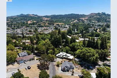 4142 Santa Rita Rd, El Sobrante, CA 94803 - Photo 34