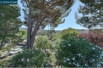 941 Terra California Dr #4, Walnut Creek, CA 94595 - Photo 8