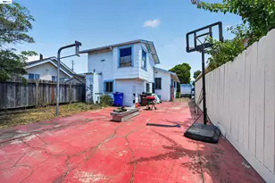 7015 Holly St, Oakland, CA 94621 - Photo 18