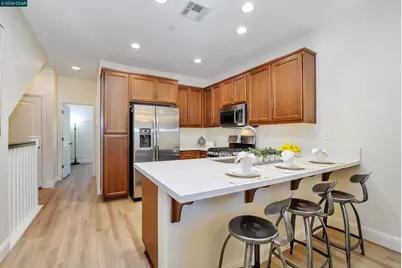 1260 Detroit Ave #4, Concord, CA 94520 - Photo 12