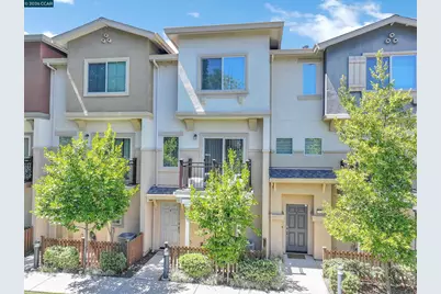 1260 Detroit Ave #4, Concord, CA 94520 - Photo 2