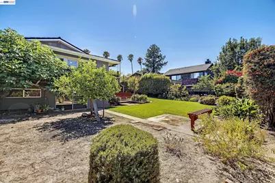 2525 Bruce Dr, Fremont, CA 94539 - Photo 42