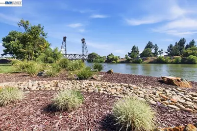 2134 Daimler St, Lathrop, CA 95330 - Photo 30