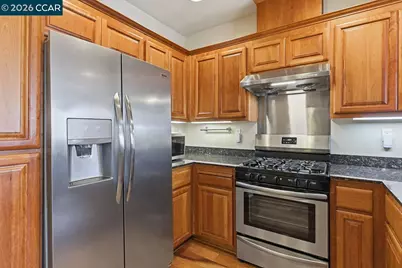 3290 Maguire Way #404, Dublin, CA 94568 - Photo 8