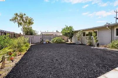 27488 Bahama Ave, Hayward, CA 94545 - Photo 46