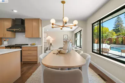2883 Bowling Green Dr, Walnut Creek, CA 94598 - Photo 12