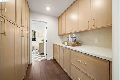 2883 Bowling Green Dr, Walnut Creek, CA 94598 - Photo 20