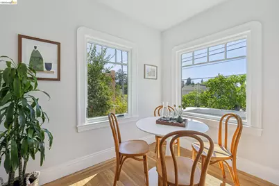 214 Mandalay Rd, Oakland, CA 94618 - Photo 24