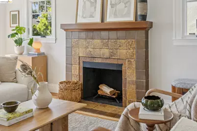 214 Mandalay Rd, Oakland, CA 94618 - Photo 8