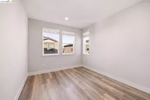 2825 Crusader St, Alameda, CA 94501 - Photo 26