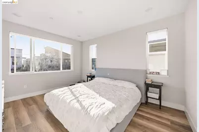 2825 Crusader St, Alameda, CA 94501 - Photo 20