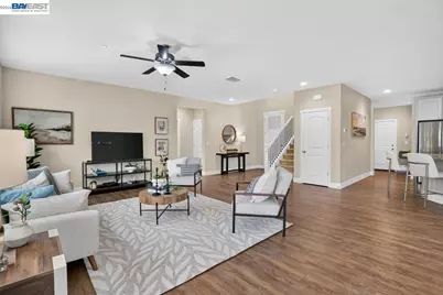 1814 Balsam Ct, Lathrop, CA 95330 - Photo 10