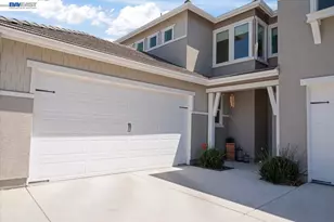 1814 Balsam Ct, Lathrop, CA 95330 - Photo 4