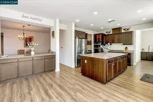 582 Mandevilla Dr, Brentwood, CA 94513 - Photo 12