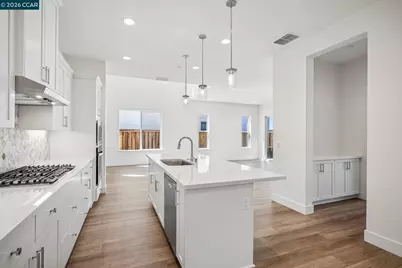 17417 Bushwick Lane, Lathrop, CA 95330 - Photo 10