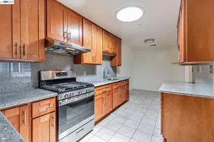 2538 16th St, Oakland, CA 94601 - Photo 10