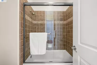 1121 Newhaven Pl, Concord, CA 94518 - Photo 34