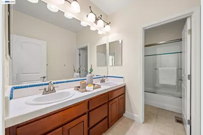 1121 Newhaven Pl, Concord, CA 94518 - Photo 40