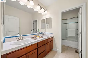 1121 Newhaven Pl, Concord, CA 94518 - Photo 40