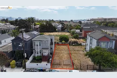 826 Pine St, Oakland, CA 94607 - Photo 2