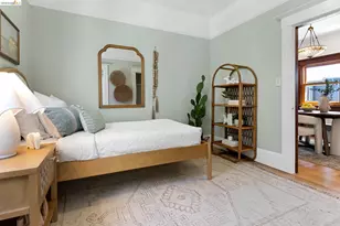 1079 66th St, Oakland, CA 94608 - Photo 24