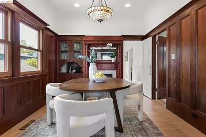 1079 66th St, Oakland, CA 94608 - Photo 10