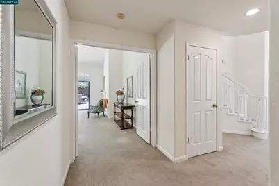 225 Valley Glen Ln, Martinez, CA 94553 - Photo 16